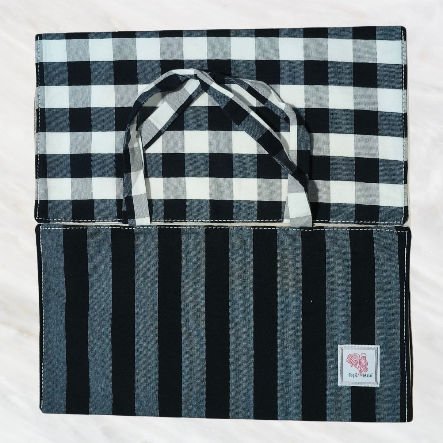Pa Khao Ma Pie Bags